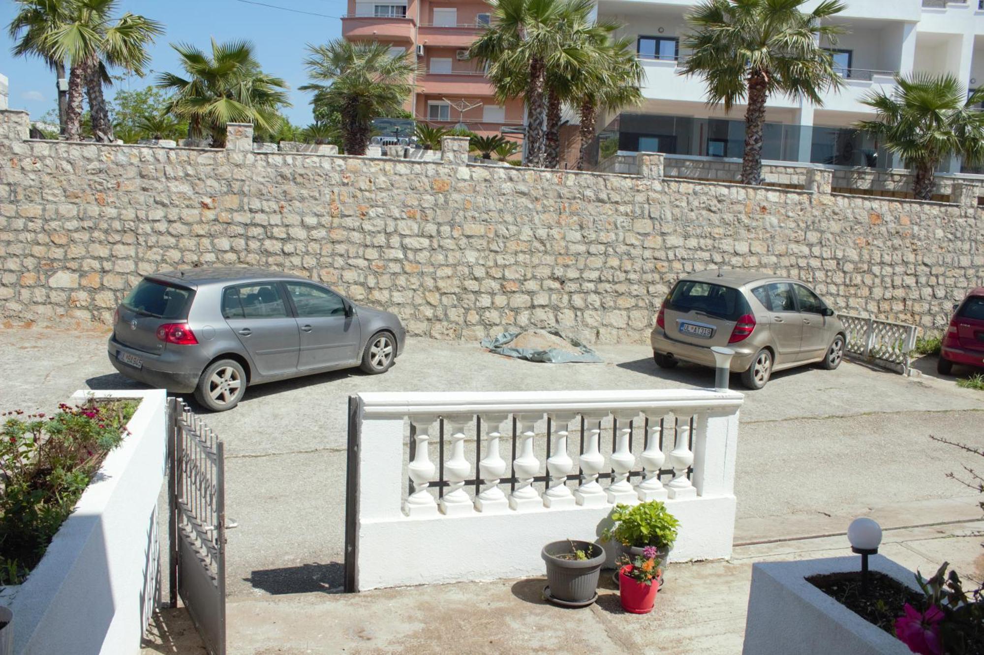 Studio Apartments Jupo Ulcinj Eksteriør billede