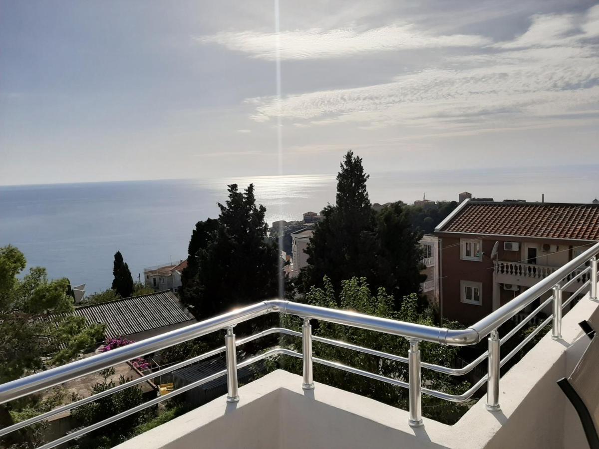 Studio Apartments Jupo Ulcinj Eksteriør billede